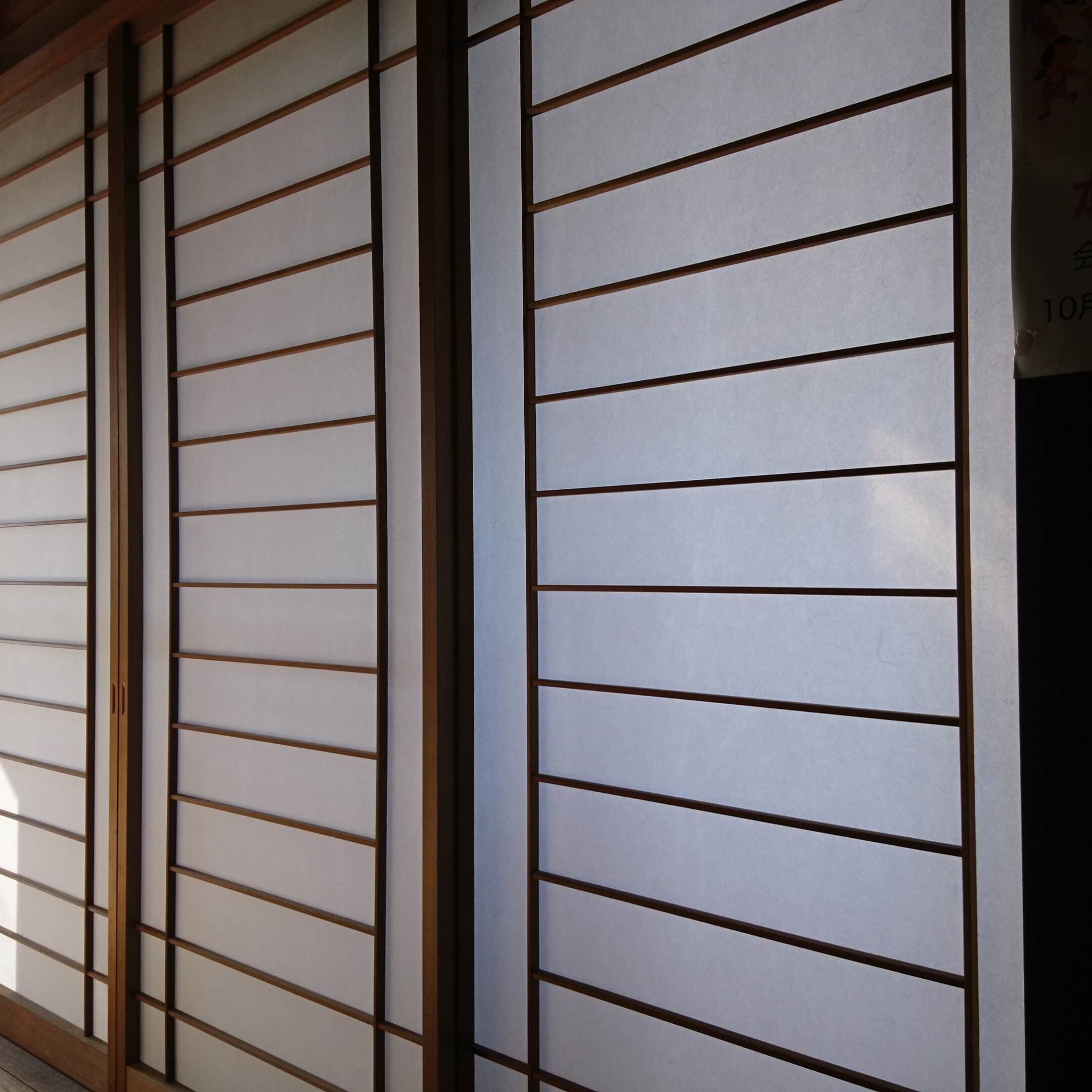 障子の貼替え あま市 | 障子の貼替えなら建具修理の窓口あま市