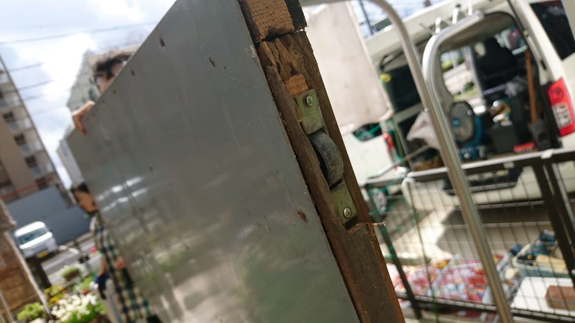 建具の戸車交換ならあま市の建具修理の窓口あま市